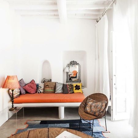 Eclectic & Artistic House In Mykonos Townヴィラ エクステリア 写真